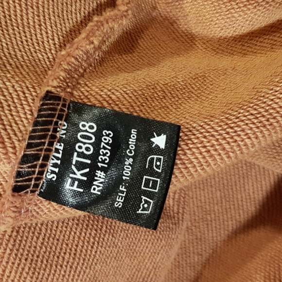 🥮POL Hooded Tan and Cream Zipper Cropped Jacket (Large)🥮 - Picture 9 of 10